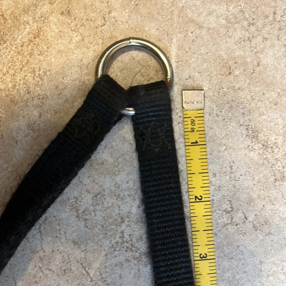 Double dog leash connector 19” each side black. Double THICK LEASH SEWN